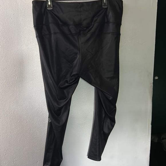 BNWT Zoe Saldana Adidas Black Leggings Size 3X - Picture 2 of 6